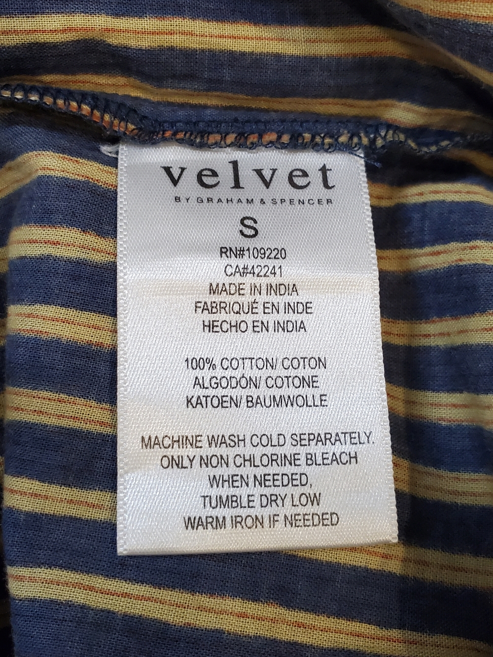 Velvet by Graham & Spencer Striped Tie-Neck Blouse Size Small - Picture 11 of 11